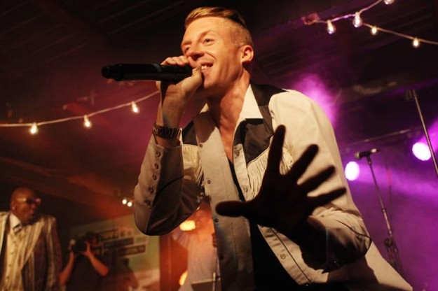 Macklemore & Ryan Lewis ft. Ray Dalton "Can't Hold Us" Video | @macklemore @ryanlewis @raydaltonmusic