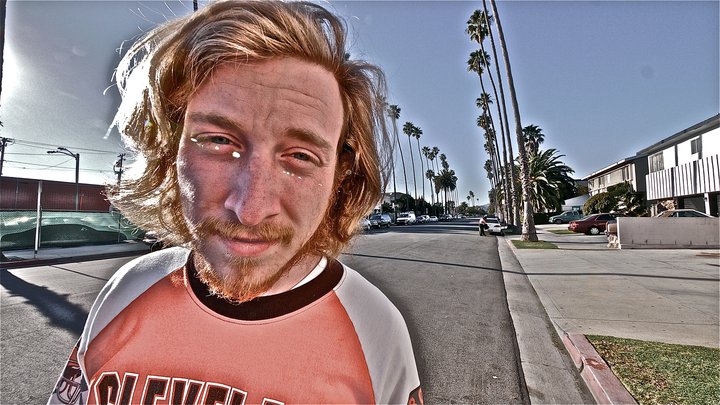 Asher Roth - "Pull It" (Video)