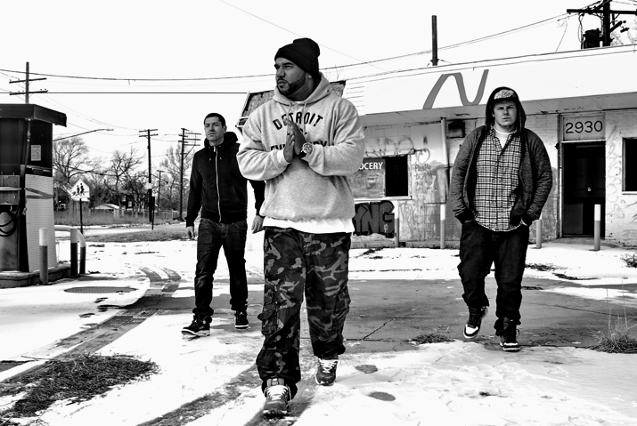 Ugly Heroes "Pay Attention" | @uglyheroes