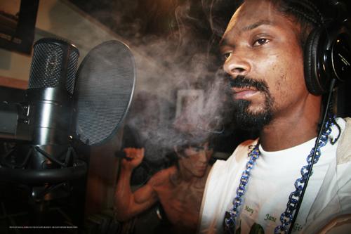 Snoop Dogg - "Miss Everything" (Video)