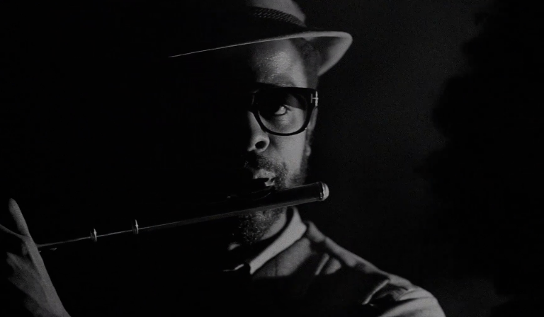 Adrian Younge - "Winter Is Here" ft. Karolina (Video)