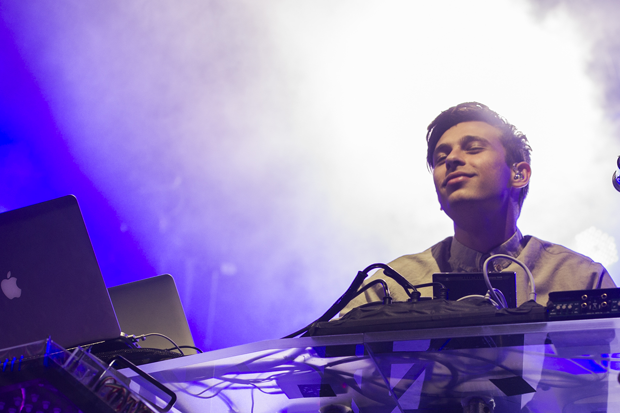 Listen To A Preview of Flume's Upcoming "Skin" Project